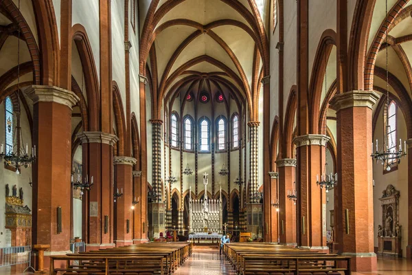 Bologna Itálie Září 2018 Pohled Interiér Baziliky San Francesco Bologni — Stock fotografie
