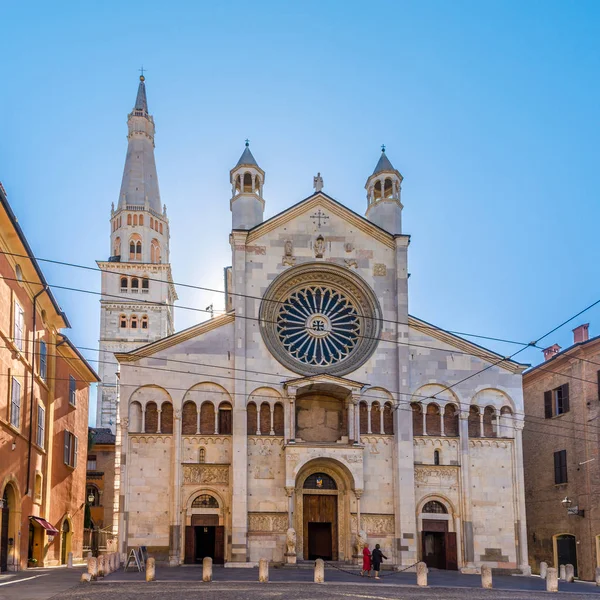 Zobacz Fasadzie Katedry Saint Geminian Snd Santa Maria Assunta Modena — Zdjęcie stockowe