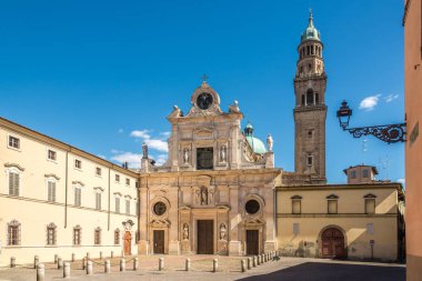 Manzaraya kilise San Giovanni Evangelista Parma, İtalya