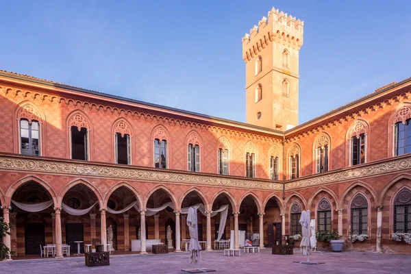 Cremona Italien September 2018 Gården Slottet Trecchi Cremona Cremona Stad — Stockfoto