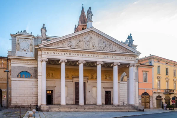 Pohled Chuch Saint Agata Ulicích Ranní Cremona Itálie — Stock fotografie