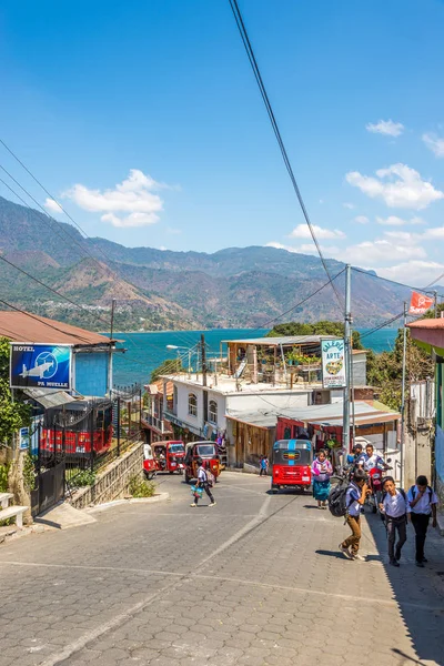 Στους δρόμους του San Juan La Laguna στη λίμνη Atitlan-Γουατεμάλα — Φωτογραφία Αρχείου