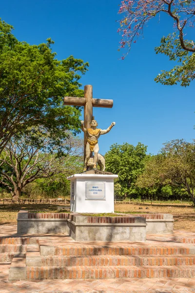 Monumento a la Resistencia Indígena en León Viejo Nicaragua — Foto de Stock