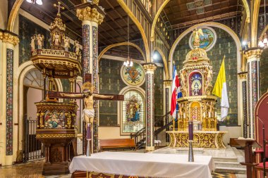 Cartago Melekler Our Lady Bazilikası iç görünümü - Kosta Rika