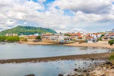 Panama Şehri Eski Ilçe (Casco Viejo) sokaklarında-Panama