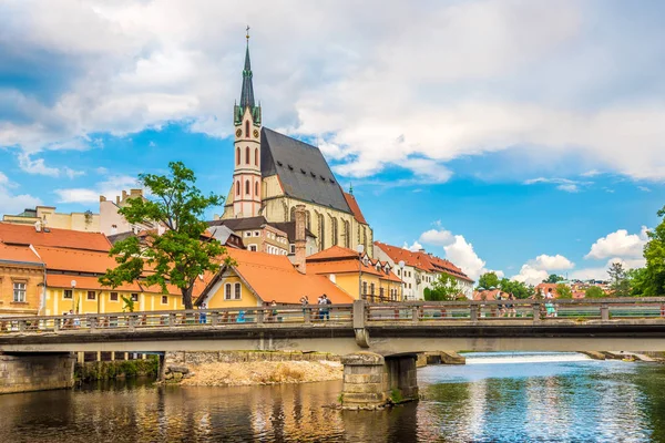 在切斯基克鲁姆洛夫的圣维特大教堂景观 - 捷克共和国 — 图库照片