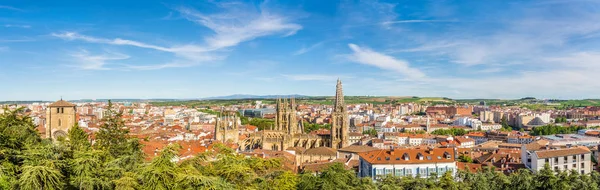 Panoramiczny widok na miasto Burgos w Hiszpanii — Zdjęcie stockowe