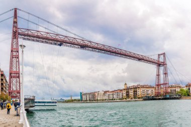 Portekizete Vizcaya Köprüsü manzarası - İspanya