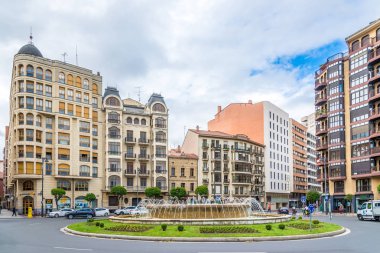 Logrono Geçici Alferez Yerinde Çeşme - İspanya