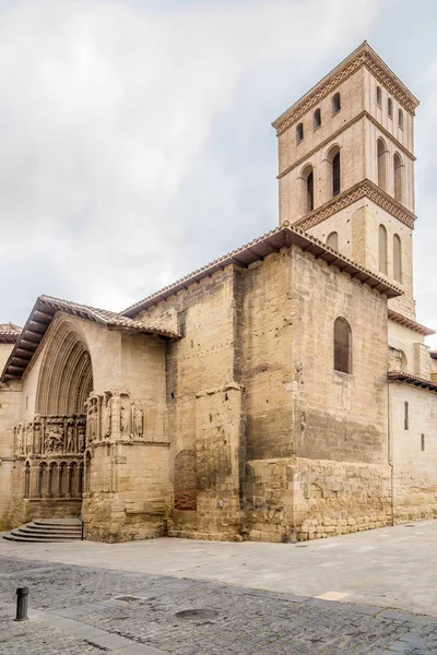 Uitzicht op de San Bartolome kerk in Logroño-Spanje — Stockfoto