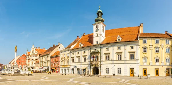 Panoramic view at the Main Square with Town hall and Column Plague in Maribor - Slovenia — Stock Photo, Image