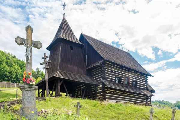 View Wooden Church Luke Evangelist Brezany Village Slovakien — Stockfoto