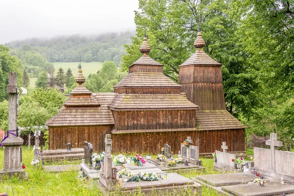 Prikra Slovensko Červen 2020 Pohled Dřevěný Kostel Michala Archanděla Obci — Stock fotografie