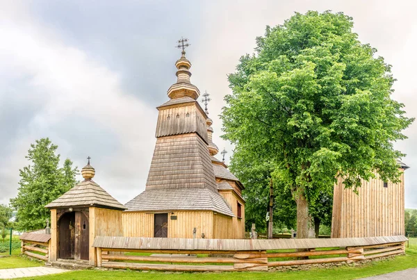 Ladomirova Slovakien Juni 2020 Utsikt Över Michaels Ärkeängel Byn Ladomirova — Stockfoto