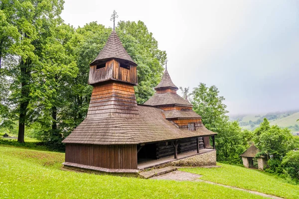 View Wooden Church Saint Kozma Och Damian Lukov Slovakien — Stockfoto