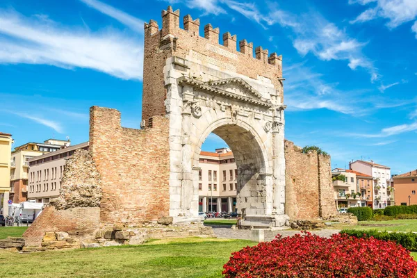 Blick Auf Das Antike Gebäude Des Augustus Bogens Rimini Italien — Stockfoto