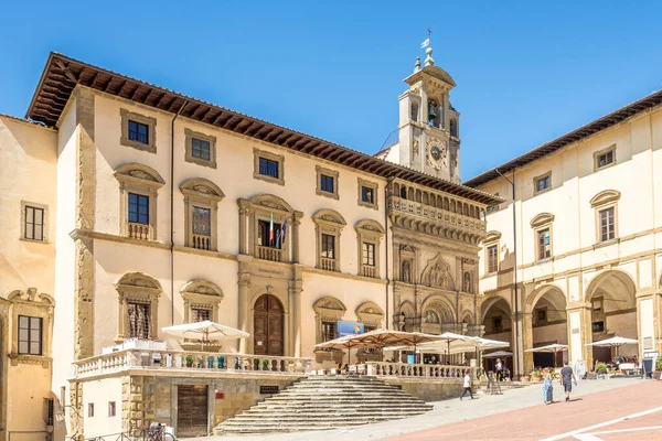 Arezzo イタリア 2020年9月5日 アレッツォのライチのFraternita宮殿でご覧ください アレッツォはトスカーナに位置する同名の都市と州の首都です — ストック写真