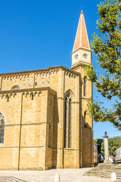 Talya Arezzo Sokaklarındaki Saint Donatus Katedrali Bakın — Stok fotoğraf