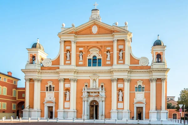 Utsikt Över Katedralen Antagandet Heliga Maria Carpi Italien — Stockfoto