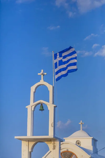 Gruuthuse Müzesi ile Yunan bayrağı