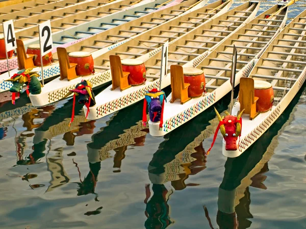 Dragon boats — Stock Photo, Image