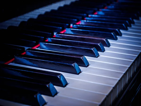 Grand piano keyboard — Stock Photo, Image