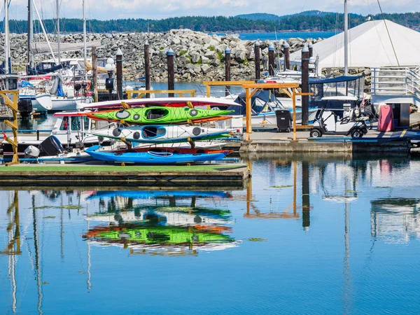 Canoa in affitto — Foto Stock