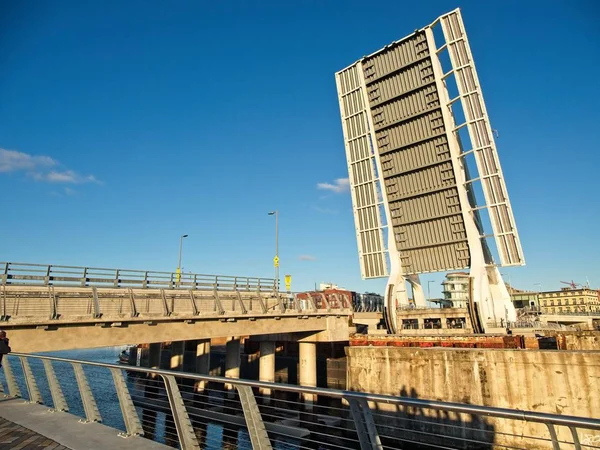 Nouveau pont à Victoria — Photo