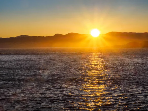 Breakwater at the Ogden Point in Victoria, BC, Canada;  sunset t — Stock Photo, Image