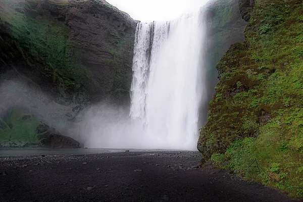 Skogafoss Zlanda Daki Şelale Inanılmaz 500 Den Fazla Dik Merdivenle — Stok fotoğraf