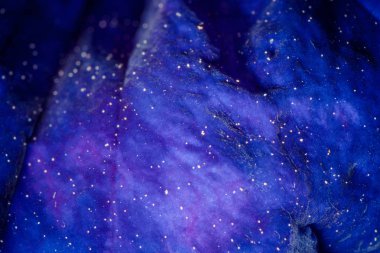 Rengarenk çiçeklerin kapanışı