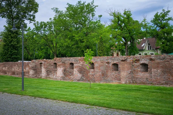 Старые Стены Внутри Крепости Дневное Время — стоковое фото