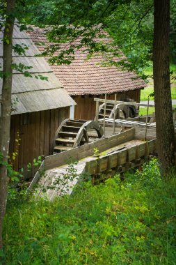 Eski köyde geleneksel evin görünümü