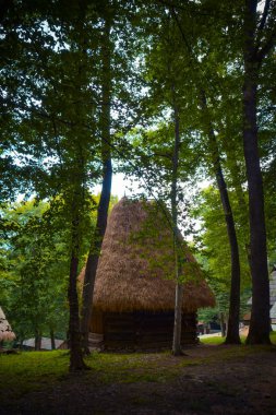 Eski köyde geleneksel evin görünümü