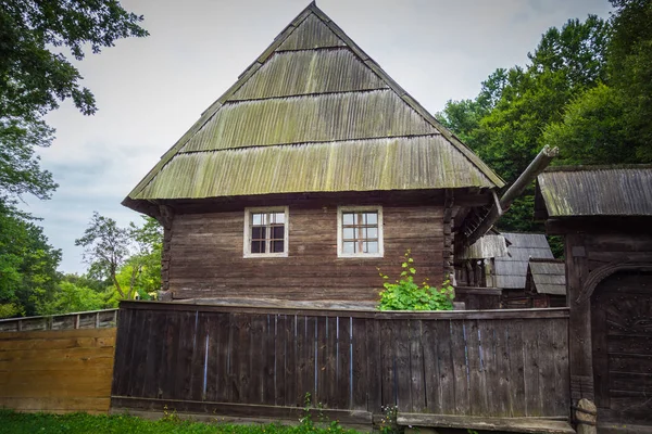 Pohled Tradiční Dům Staré Vesnici — Stock fotografie