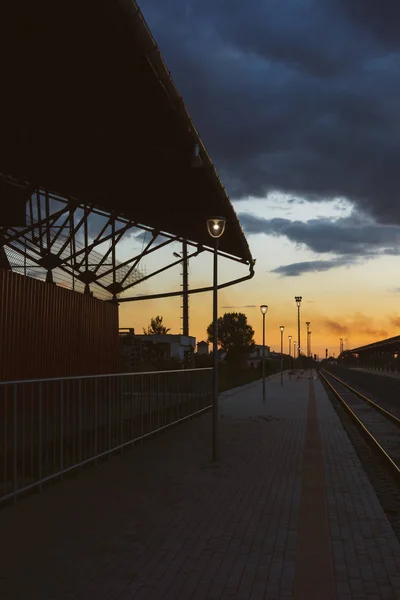 Vintage Station Bij Zonsopgang — Stockfoto