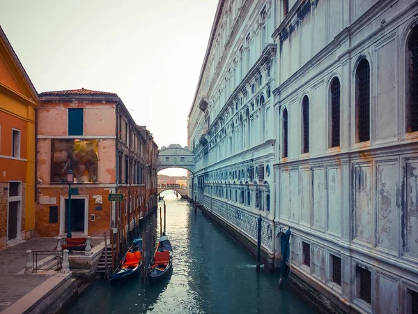 Beleza Veneza Edifícios Entre Rio Durante Dia — Fotografia de Stock