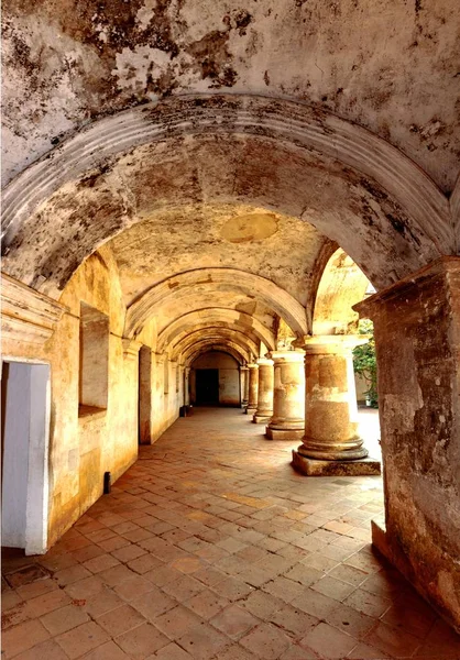 Koloniala Strukturer Churchs Kloster Hus Gator Fron Antigua Guatemala — Stockfoto