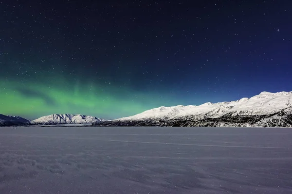 Luci Montagne Settentrionali Alaska — Foto Stock