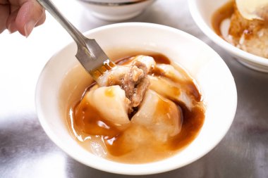 Bawan (Ba wan), Tayvanlı köfte incelik, lezzetli sokak gıda, kızarmış nişasta içinde domuz eti ile yuvarlak şekilli köfte sarılmış, yakın, kopya alanı