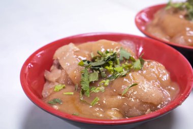 Bawan (Ba wan), Tayvanlı köfte incelik, lezzetli sokak gıda, kızarmış nişasta içinde domuz eti ile yuvarlak şekilli köfte sarılmış, yakın, kopya alanı