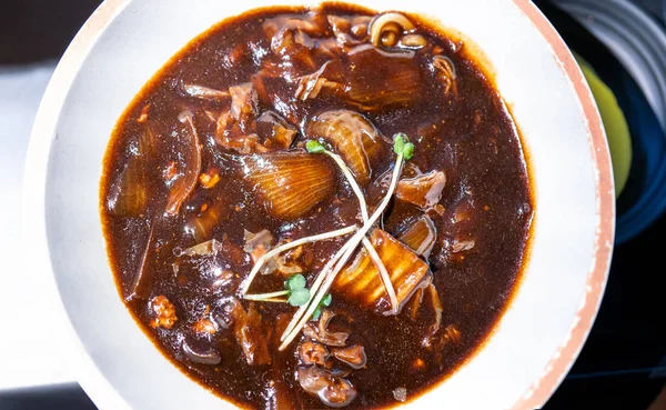 Jajangmyeon, jjajangmyeon, fried sauce noodle, delicious korean traditional noodles cuisine with korea black bean paste sauce, close up, copy space — Stock Photo, Image