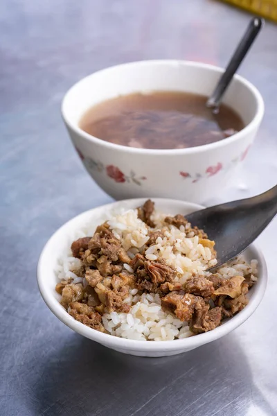 Duszony Ryż Mięsny Duszona Wołowina Nad Gotowanym Ryżem Tainan Tajwanie — Zdjęcie stockowe
