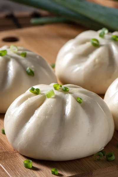 Köstliche Baozi Chinesische Dampffleischbrötchen Ist Bereit Auf Servierteller Und Dampfgarer — Stockfoto