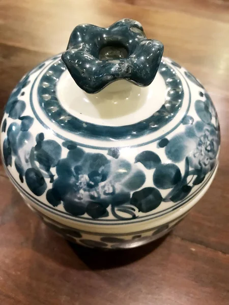 Китайская чаша со столовым горшком — стоковое фото