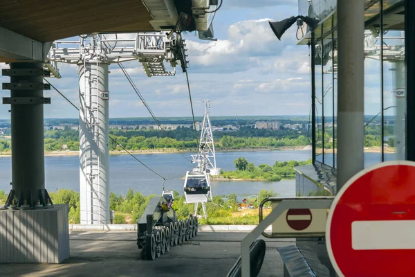 Seilbahn Über Die Wolga Nischni Nowgorod lizenzfreie Stockfotos