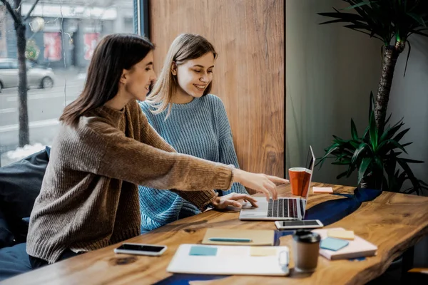 Website Winkel Voor Vrouwen Nieuwe App Applicatie Online Betalen Met — Stockfoto