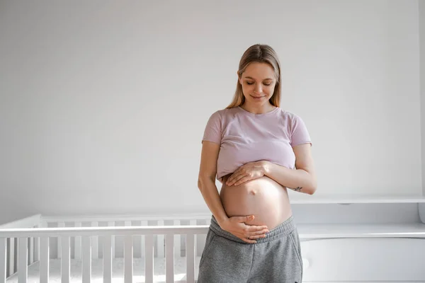 Preparação Para Maternidade Expectativa Parto Abraços Suaves Gravidez Beleza Saúde — Fotografia de Stock