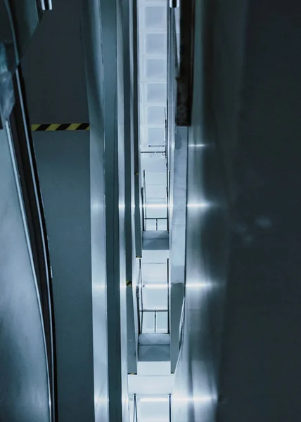 Access Different Floors Building Escalators — Stock Photo, Image