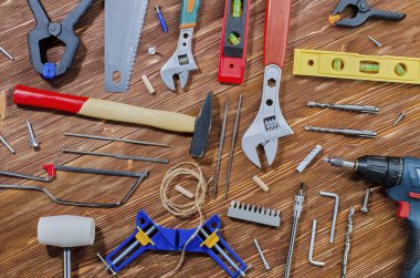 Ev işleri yapmak için çalışma araçları bir dizi